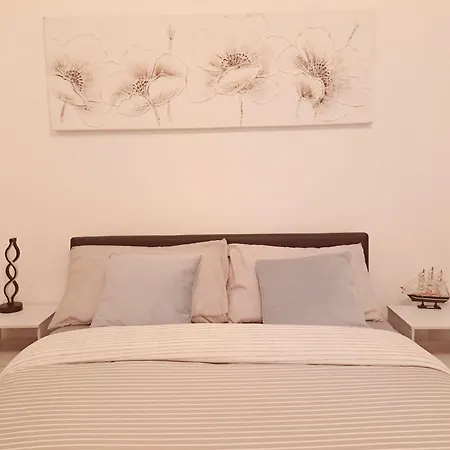 Cozy 2Br Home Leeds Free Parking & Wifi Pets Welcome Лидс Экстерьер фото