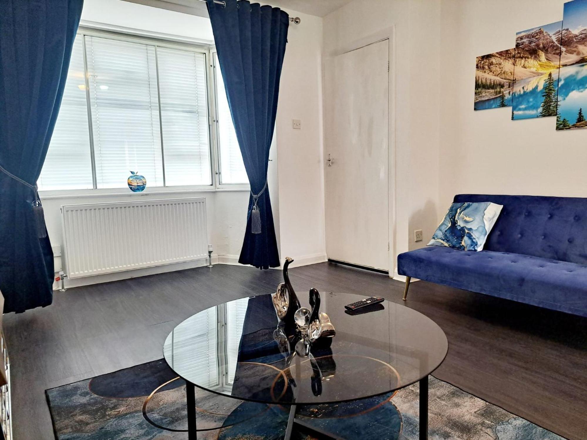 Cozy 2Br Home Leeds Free Parking & Wifi Pets Welcome * Leeds (West Yorkshire)